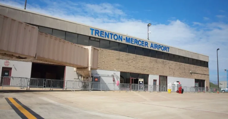 Trenton-Mercer Airport terminal sign