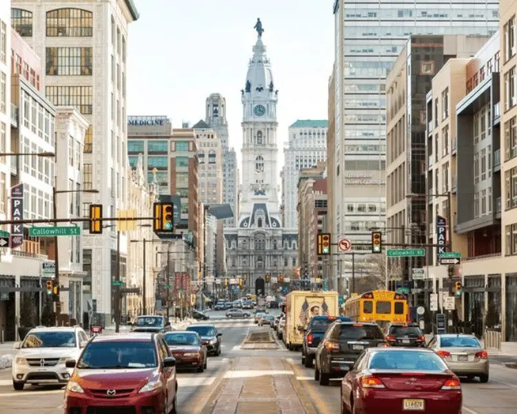 Philadelphia street leading to City Hall